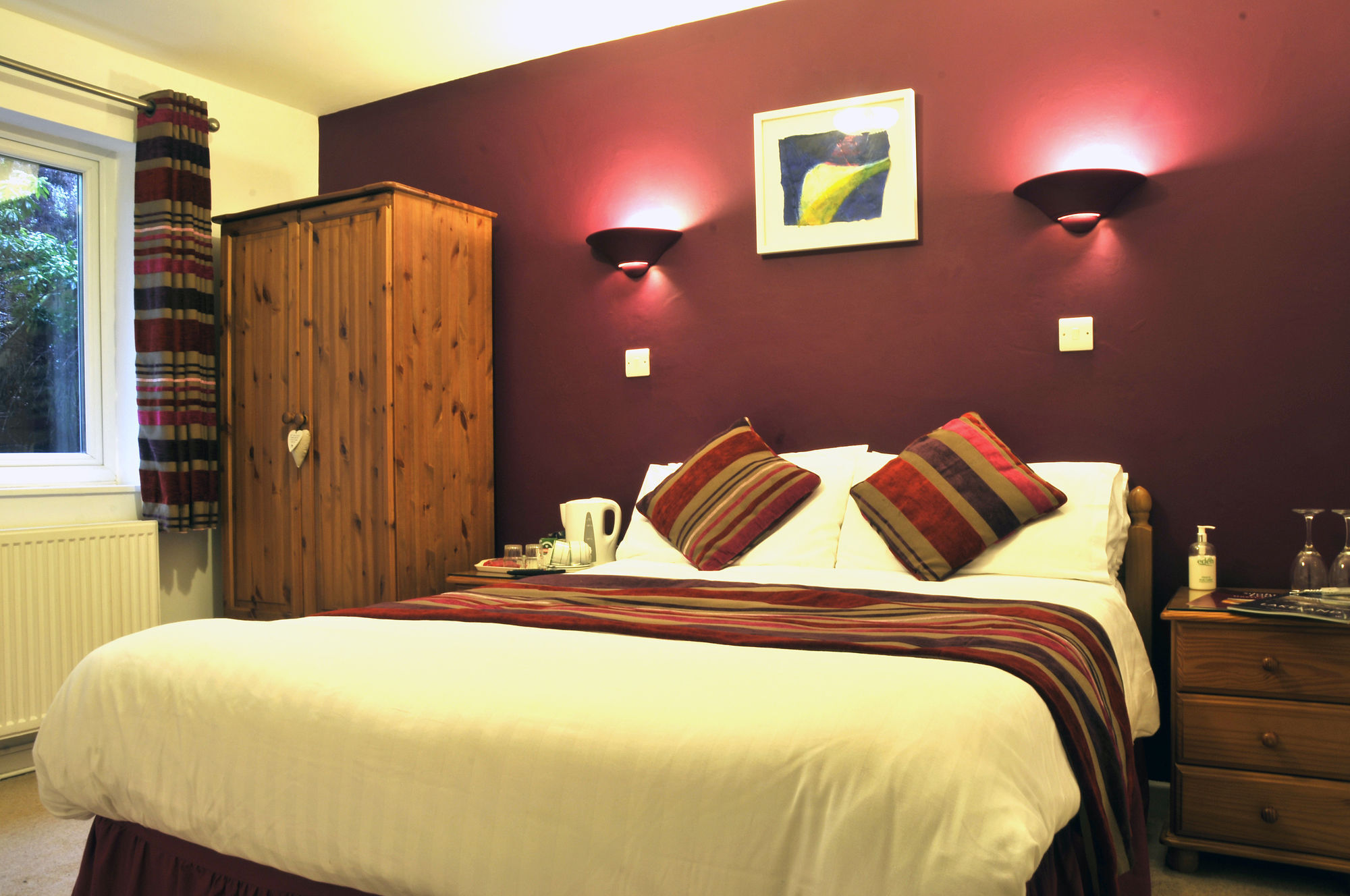 เซนต์จอห์น ลอดจ์ [รวมสโมสรสันทนาการนอกสถานที่] Hotel วินเดอร์เมียร์ ภายนอก รูปภาพ